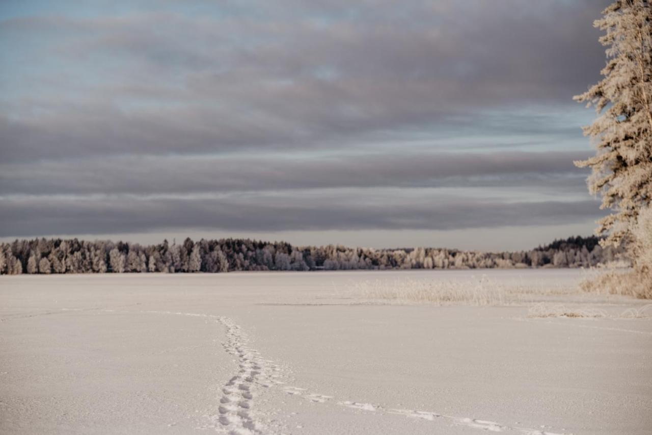 Stiftsgarden Tallnaes Скиллингарюд Экстерьер фото