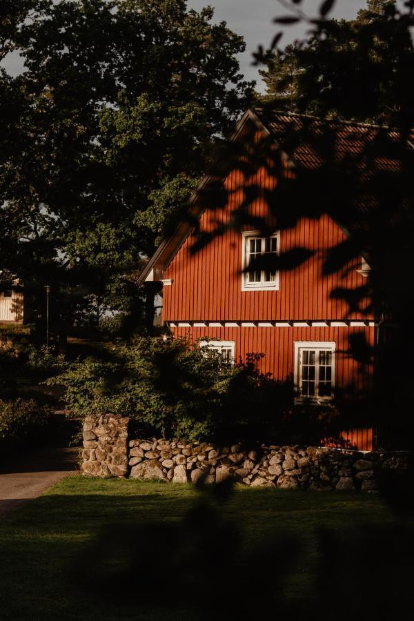 Stiftsgarden Tallnaes Скиллингарюд Экстерьер фото